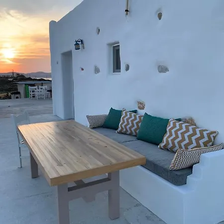 Sunset View House Close To The Sea Hébergement de vacances Páros